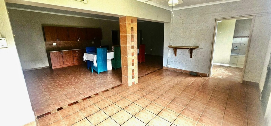 To Let 4 Bedroom Property for Rent in Spruitfontein North West